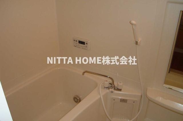 多可郡多可町中区安楽田のアパートの浴室|浴室乾燥機能がついているバスルーム◇