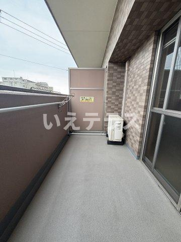 CanalCourtKOBEのバルコニー|広々としたバルコニーです
