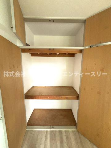ロイヤルヒルズの収納