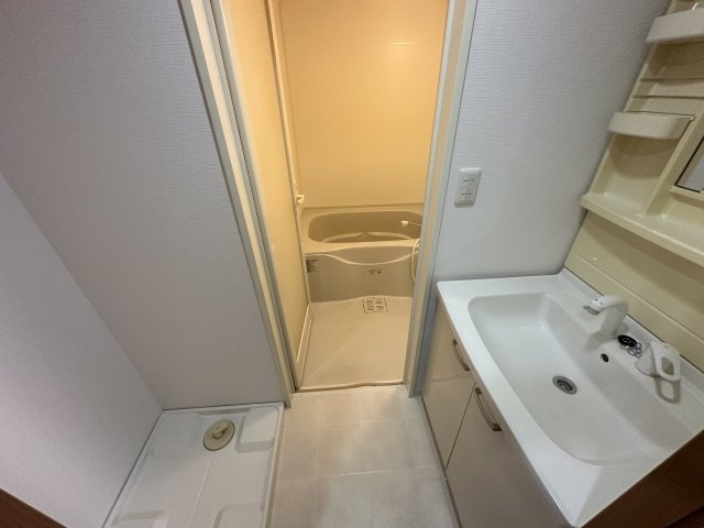 ステップXの玄関