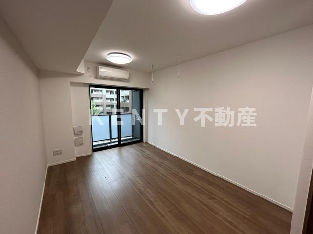 【居間・リビング】 | アーバンパーク東六郷Ⅰ | 使いやすいリビングです