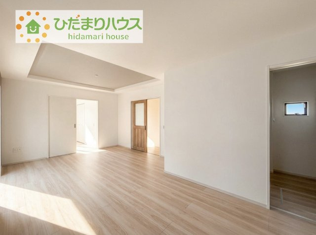 【居間・リビング】 | 取手市井野8期　新築戸建　1号棟 | 家族団らんの時間も増えそうなくつろぎのLDK☆
