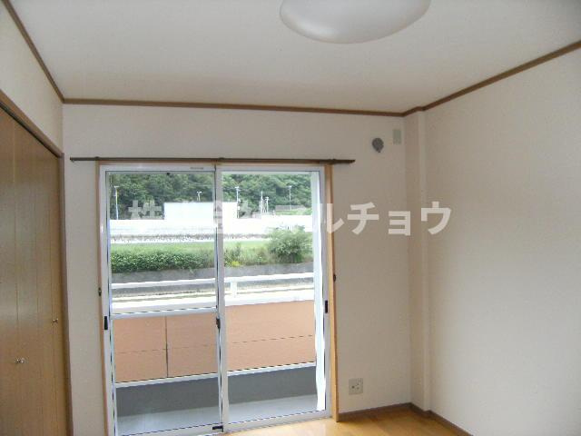 ハイツＨＭＴの洋室|広々とした洋室です