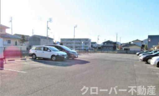 スカール松縄の駐車場|駐車場