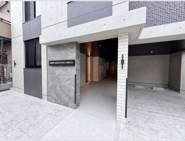 LUORE名古屋駅NORTHのエントランス