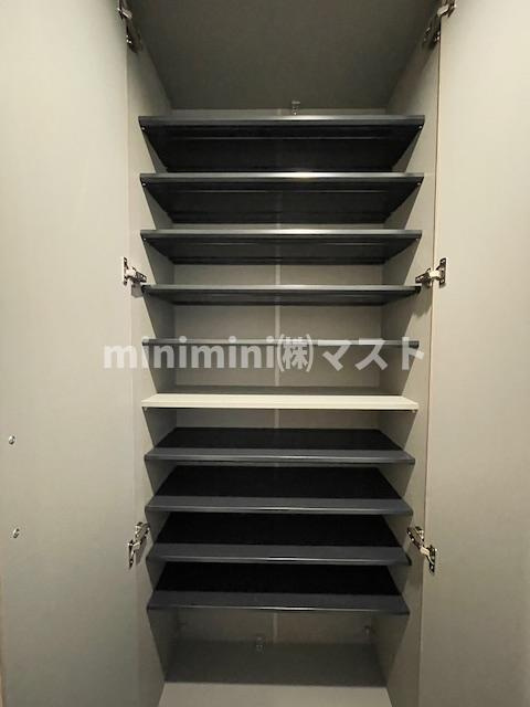 グランソレイユ日本橋の収納