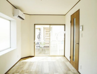 【居間・リビング】 | ＨＯＵＳ邸 | 洋室のお部屋です。