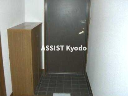 三井フラットの玄関