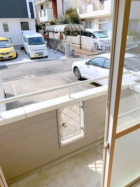 日創ハイツのバルコニー