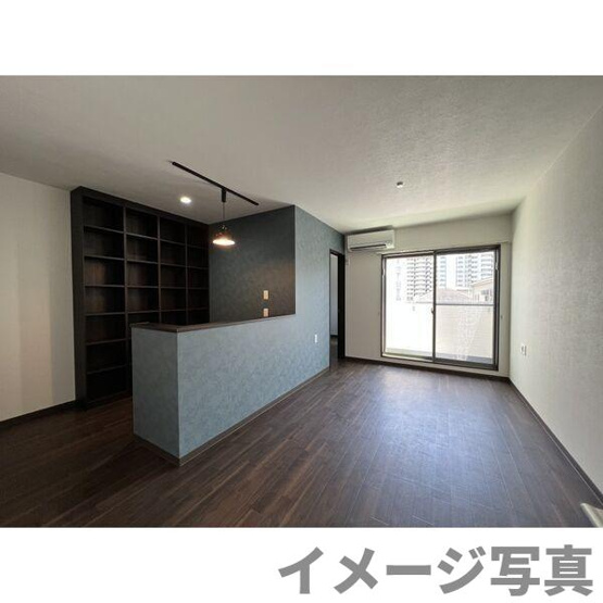 【居間・リビング】 | storia栄生North | ※同タイプ写真