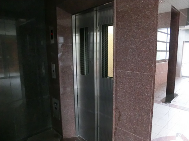 ランドマークのその他共用部分|エレベータ付いてます。