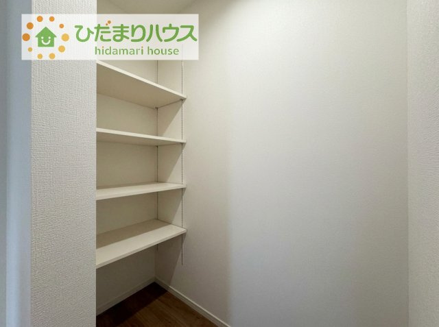 【収納】 | 取手市井野8期　新築戸建　2号棟 | パントリー完備で散らかりがちなキッチン回りもラクラクお片付けできちゃいます！(*^-^*)