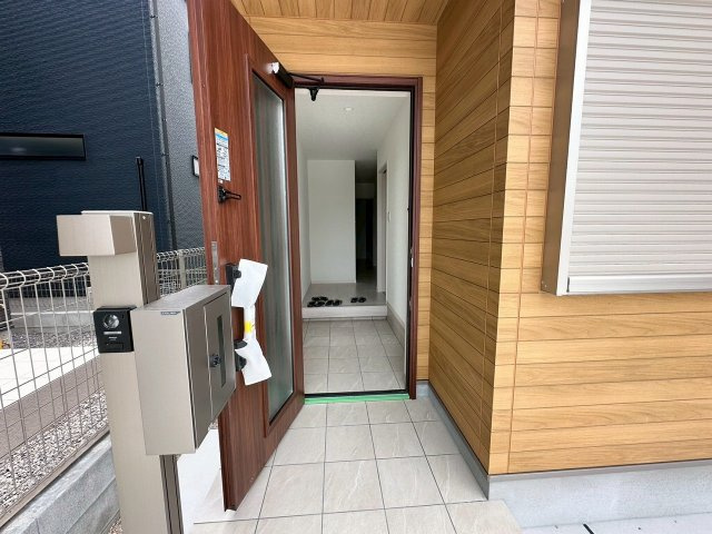大江一丁目の玄関