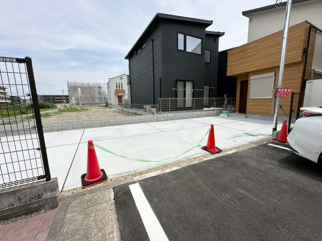 大江一丁目のその他|駐車スペース　複数台駐車可能（車種による）