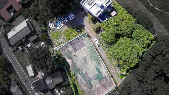 大津市北比良957-13　保養所のその他|上空からのカット、普通車(アクシオ)がおもちゃに見言えるぐらい広い土地です