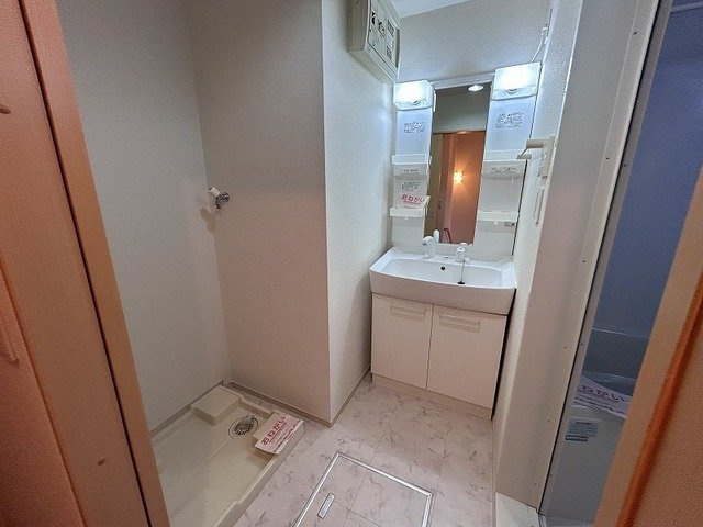 コットン　アベニュー　Ｃの洗面所|コンパクトで使いやすい洗面所