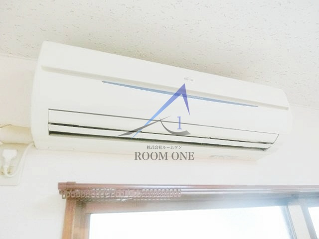 マンションヒノエの設備|エアコン付きです。