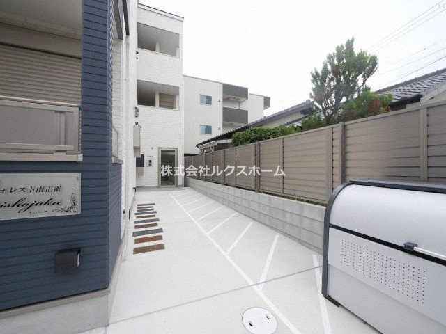 フォレスト南正雀のロビー|建物の内部です