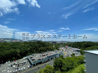 【その他】 | 鈴蘭泉台第二ハウス1号棟 | 物件からの眺望です♪周辺に高い建物がないので人の目線を気にせず生活出来ます♪