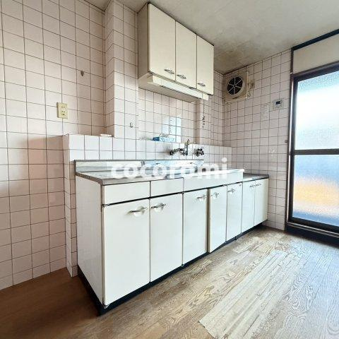 D2ハウス若江岩田のキッチン