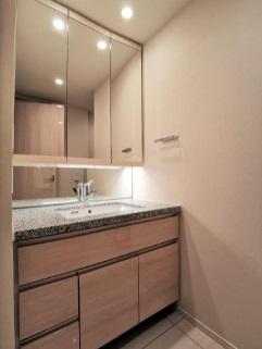 ※写真は同マンション内別部屋のものです。