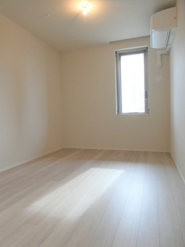 ※写真は同マンション内別部屋のものです。