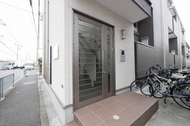 For Realize友井のエントランス