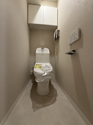 中野区本町４丁目の中古マンションのトイレ