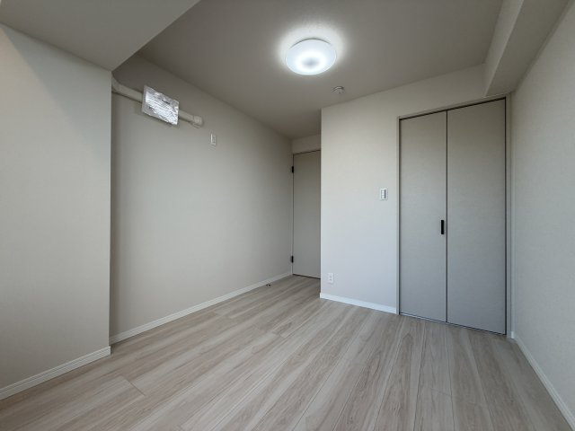 中野区本町４丁目の中古マンションの洋室|（約5.4帖）