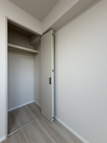 中野区本町４丁目の中古マンションの収納|クローゼット