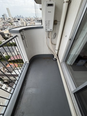 中野区本町４丁目の中古マンションのバルコニー