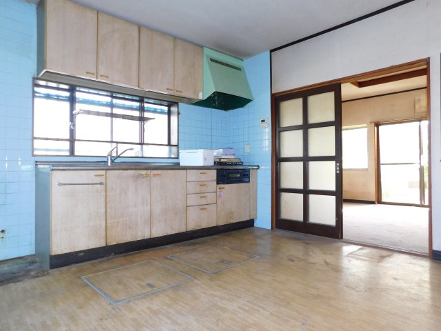海部郡大治町大字西條字北屋敷の中古一戸建の居間・リビング|◇ダイニングキッチン◇　　ダイニングキッチン８．０帖
