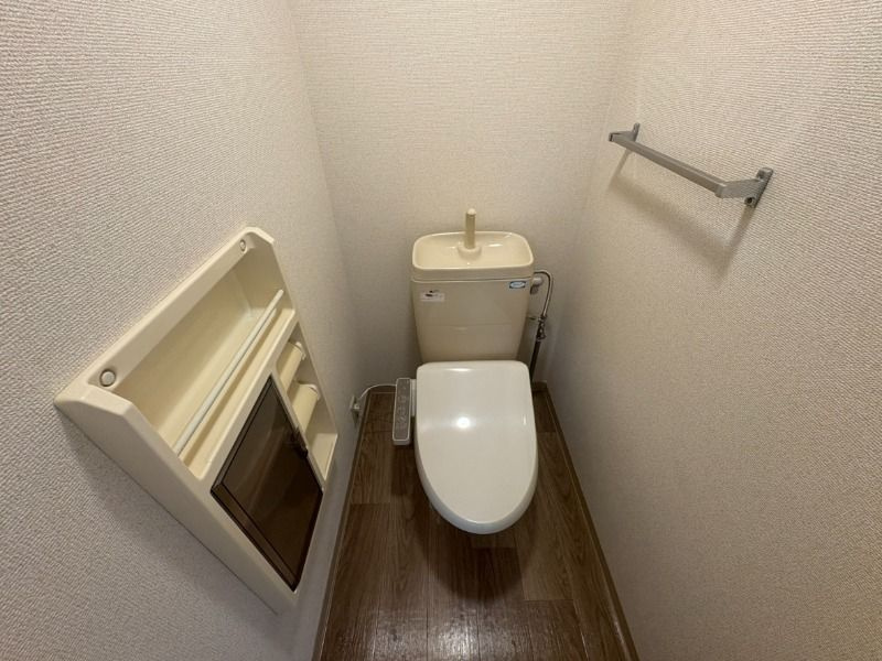 町田市金井ヶ丘１丁目のアパートのトイレ