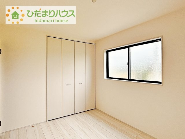 【洋室】 | 第2下妻市鎌庭　新築戸建 | お掃除しやすく、清潔感を保てるのでダニも発生しにくいフローリング♪