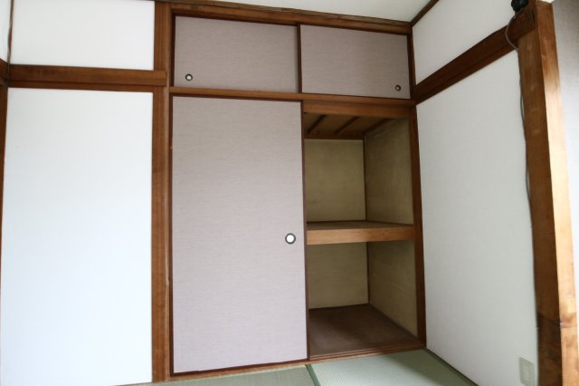 上高丸３丁目戸建の収納
