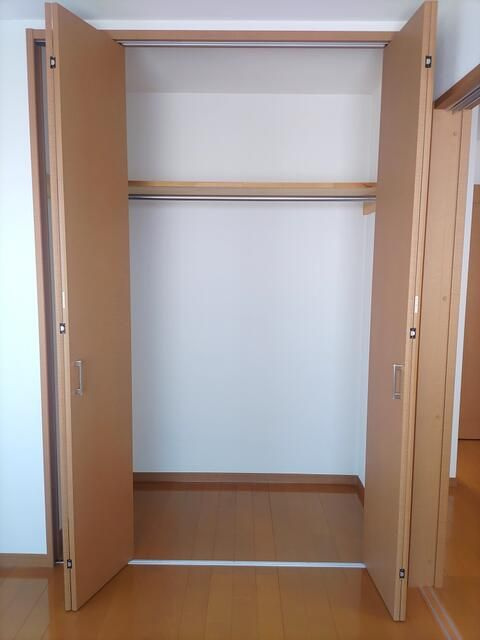 塚本ビルの収納