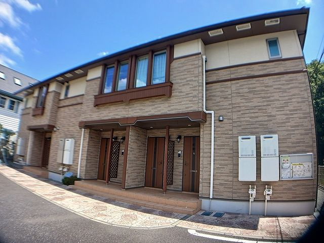 横浜市瀬谷区二ツ橋町のアパートの外観