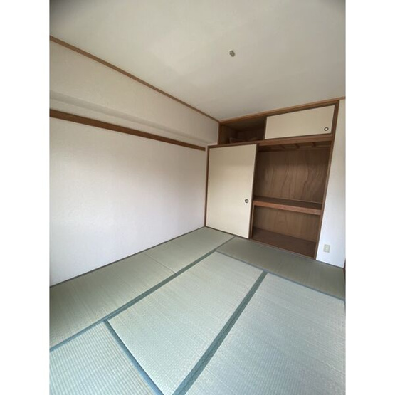 【和室】 | グランドハイリス本山