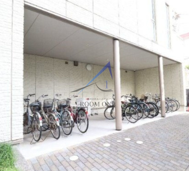 グランベルドールのその他共用部分|駐輪場です。