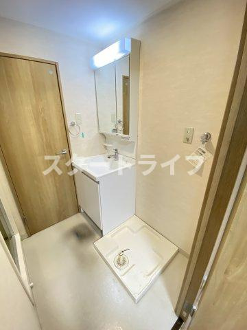 大阪市東淀川区東中島１丁目の賃貸マンションの洗面所|参考写真
