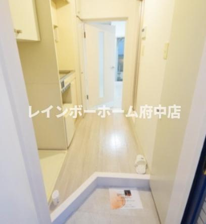 ベルトピア調布B棟の玄関