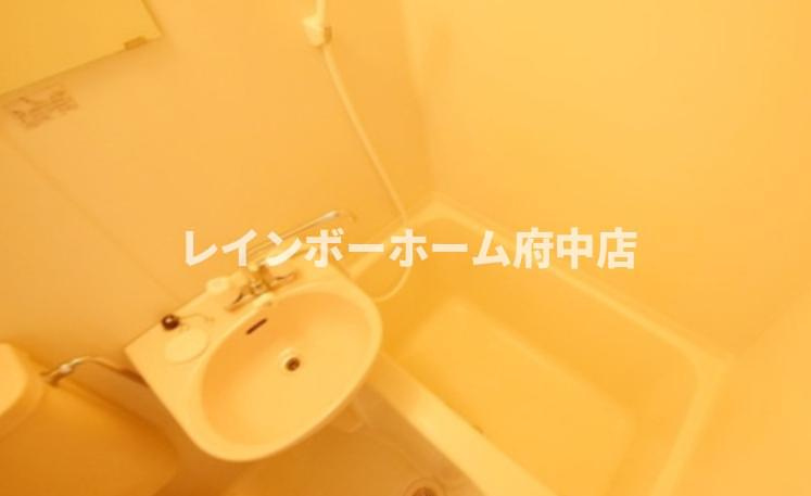 ベルトピア調布B棟の浴室