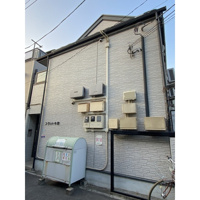 落ち着いた雰囲気の外観です
