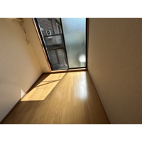 こちらの居間で趣味の時間をお楽しみください