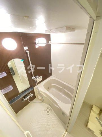 大阪市淀川区東三国１丁目の賃貸マンションの浴室