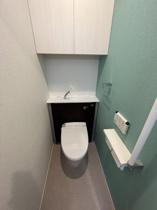 ゆったりとした空間のトイレです