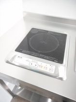 キッチンでお料理をお楽しみください