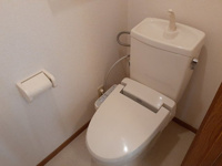 清潔感のあるトイレです