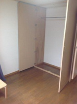 内装は落ち着いています