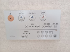 清潔感のあるトイレです